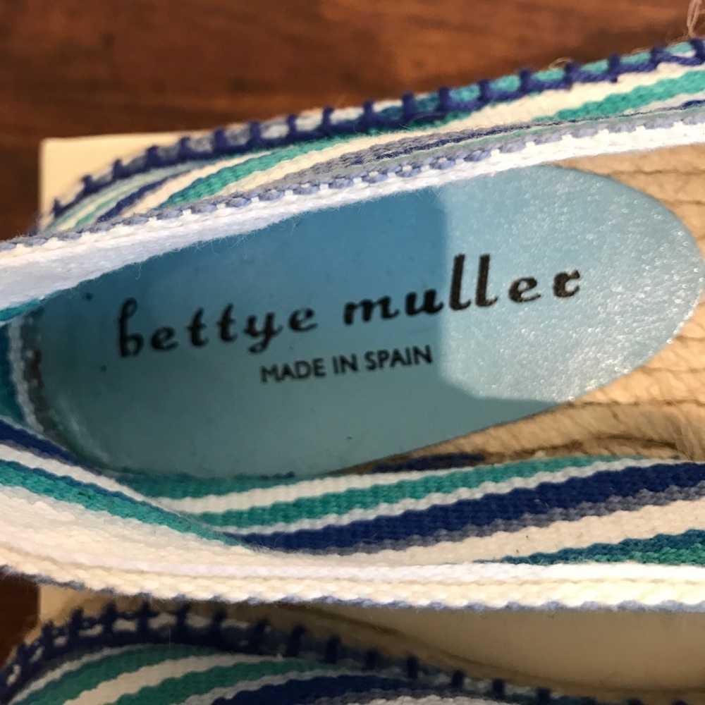 DESIGNER Blue Striped Espadrilles - Picture 5 of 6